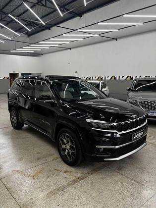 JEEP COMMANDER 1.3 T270 TURBO FLEX OVERLAND AT6 JEEP COMMANDER 1.3 T270 TURBO FLEX OVERLAND AT6